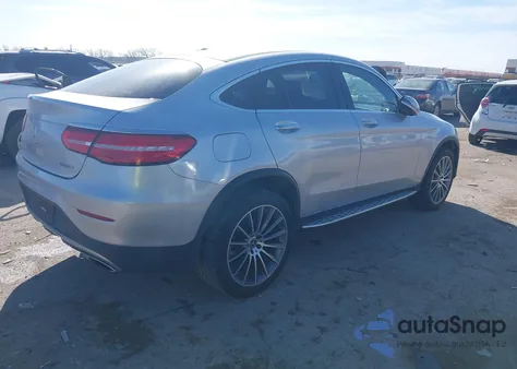 2019 Mercedes-Benz Glc Coupe 300 4Matic z USA, uszkodzony, nr VIN WDC0J4KB2KF606042